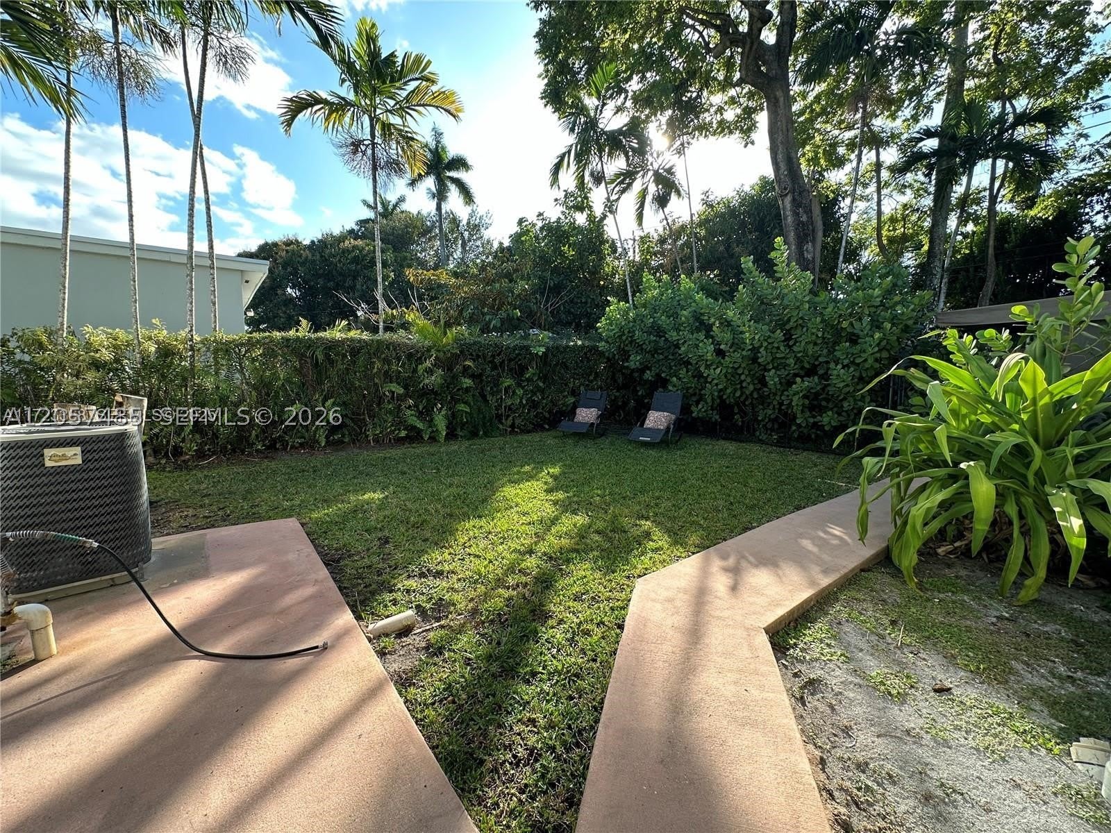 232 E De Leon Dr – photo 5