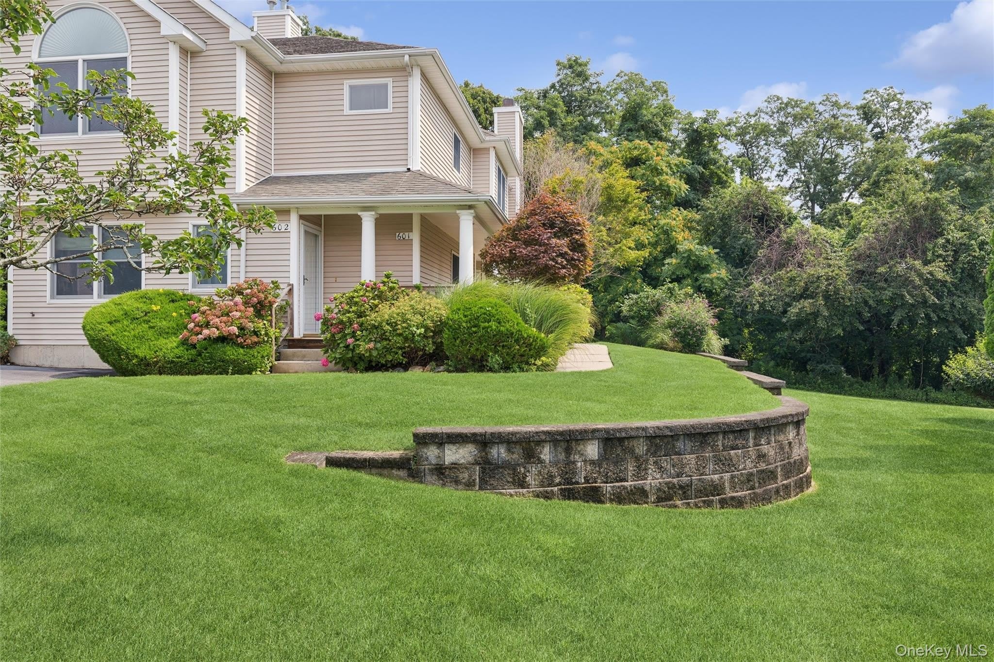 601 Willow Pond Drive – photo 2