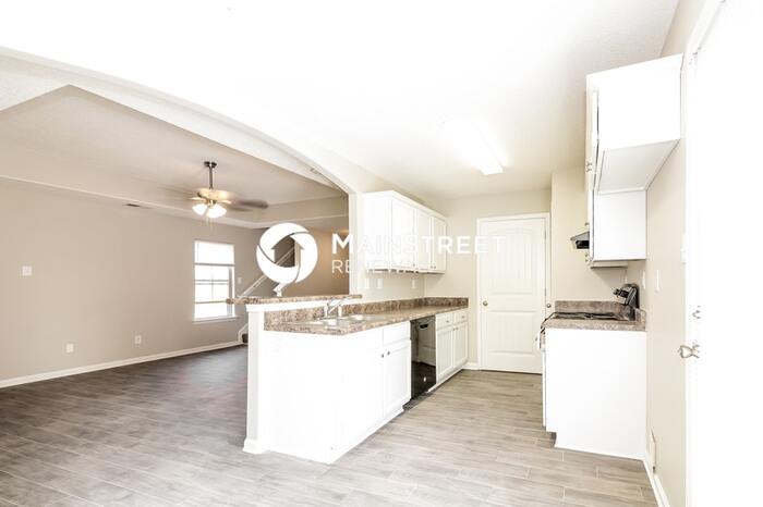 7395 Brentlawn Drive – photo 5