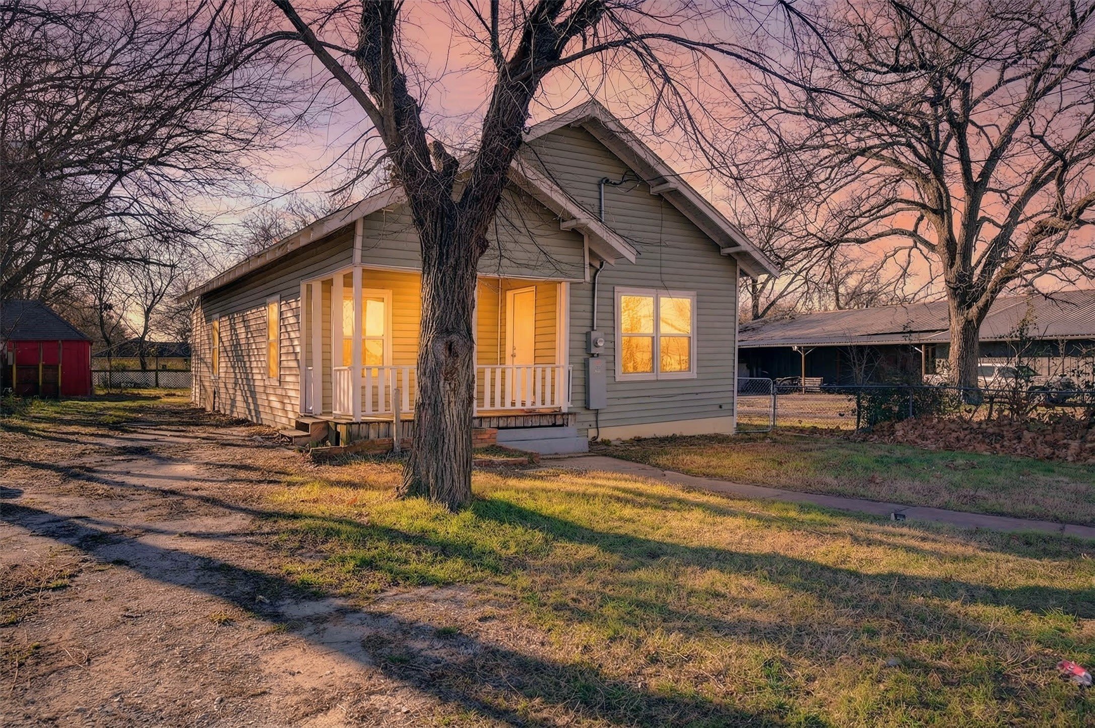 710 E Lamar Street – photo 2