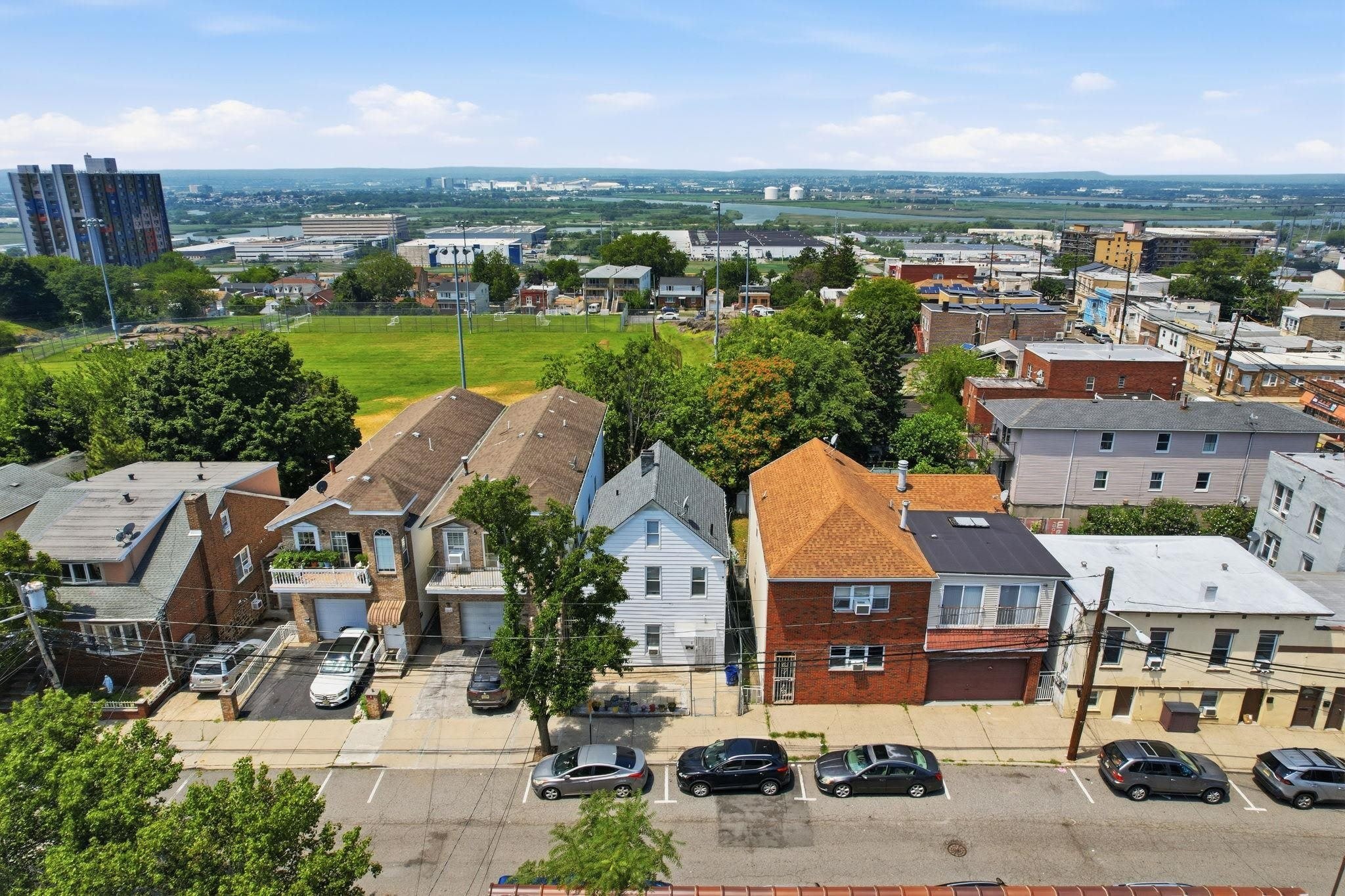 6605 DURHAM AVE – photo 3