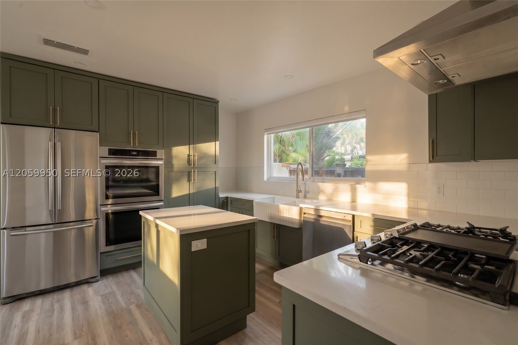 110 N 16th Ave – photo 4