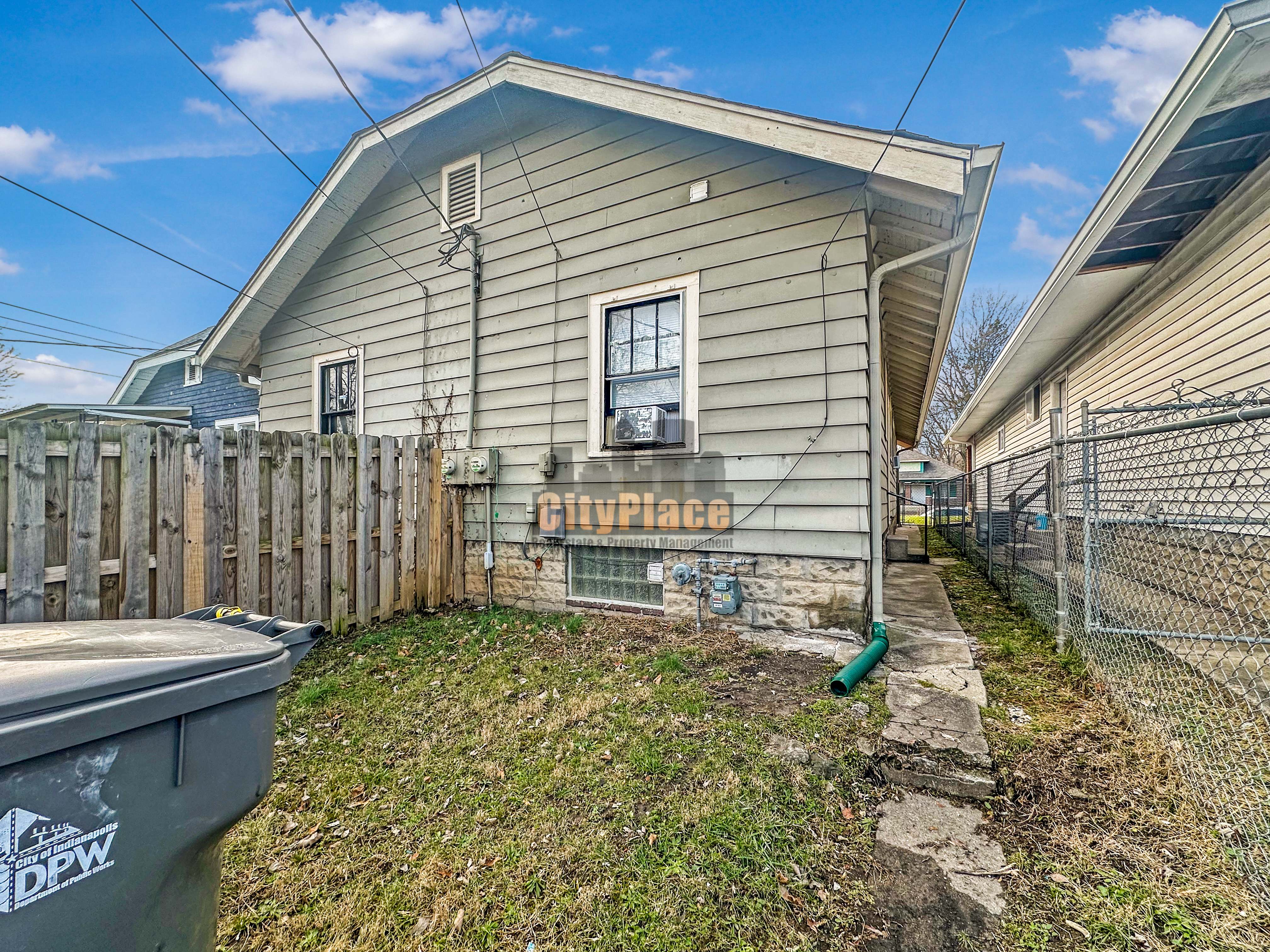3707 N Capitol Ave – photo 5