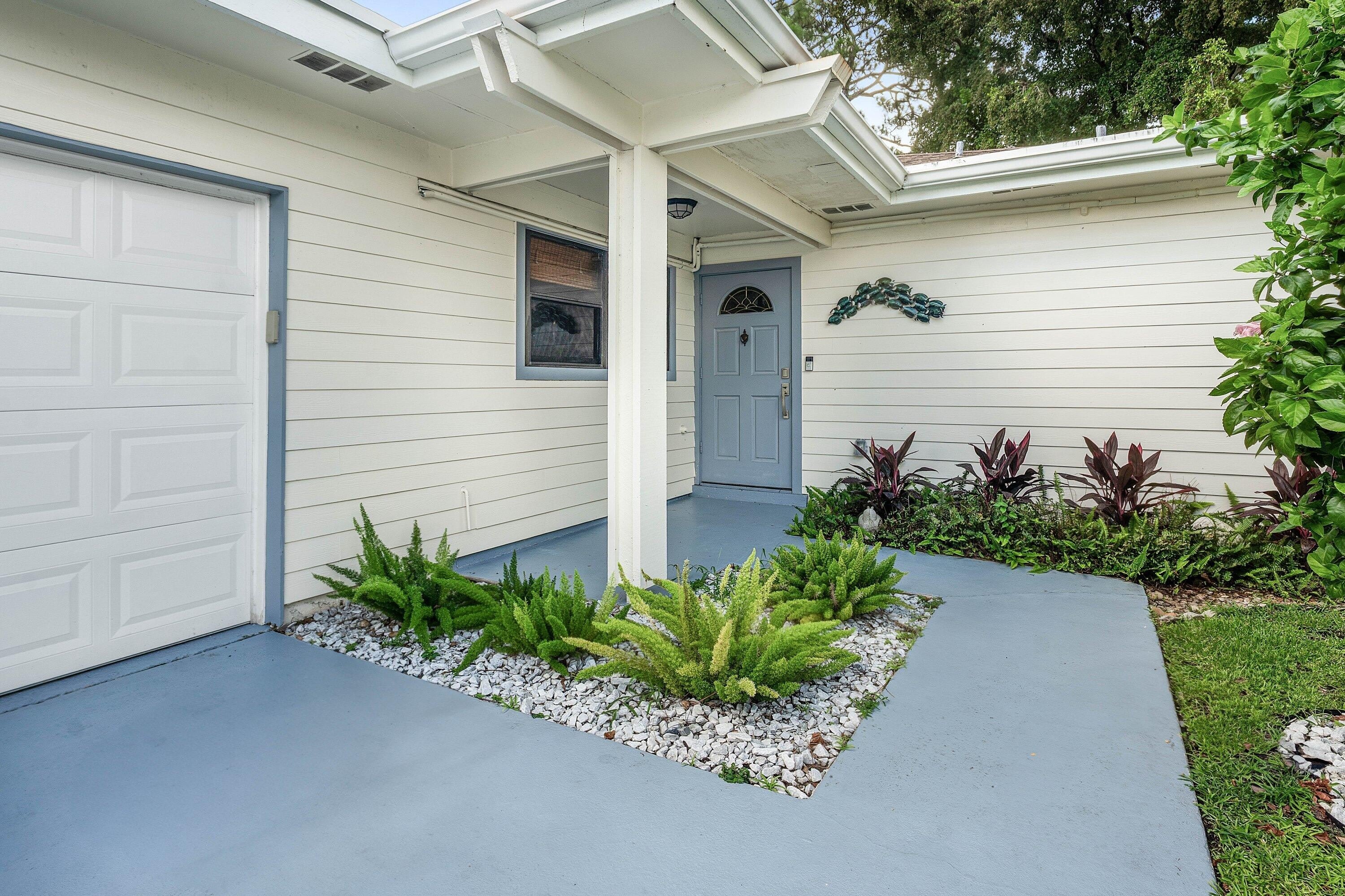 6403 Eastpointe Pines Street – photo 3
