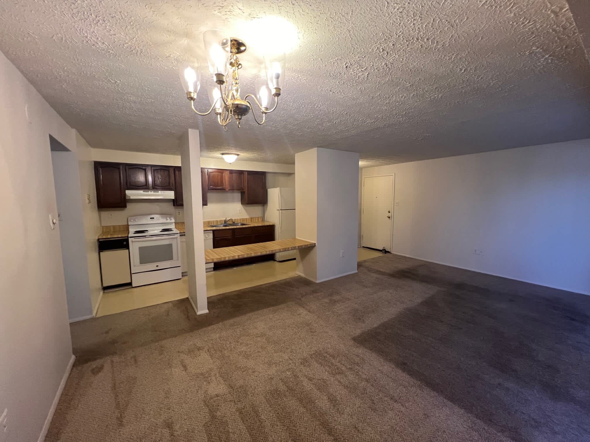 1001 Heather Ridge Dr Unit E – photo 4
