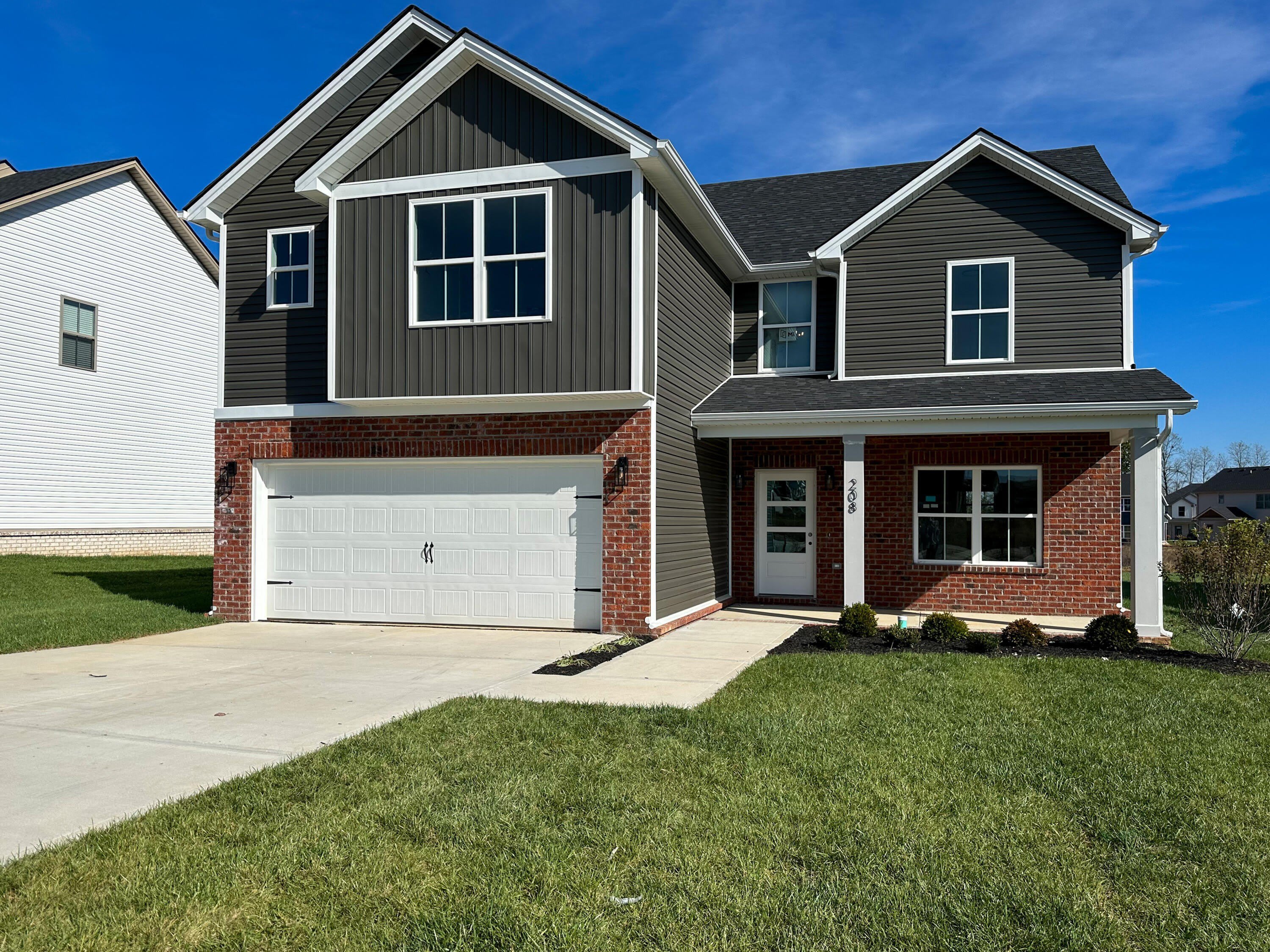208 Skaggs Boulevard – photo 1