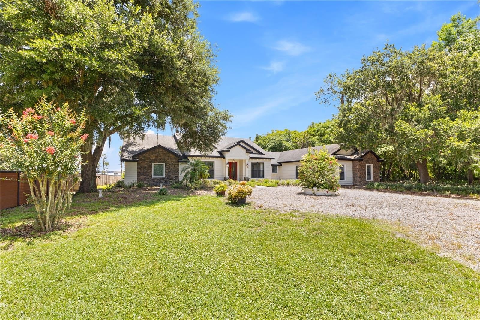 10355 TROUT Road – photo 2