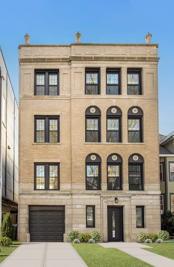 1535 W Estes Avenue – photo 1