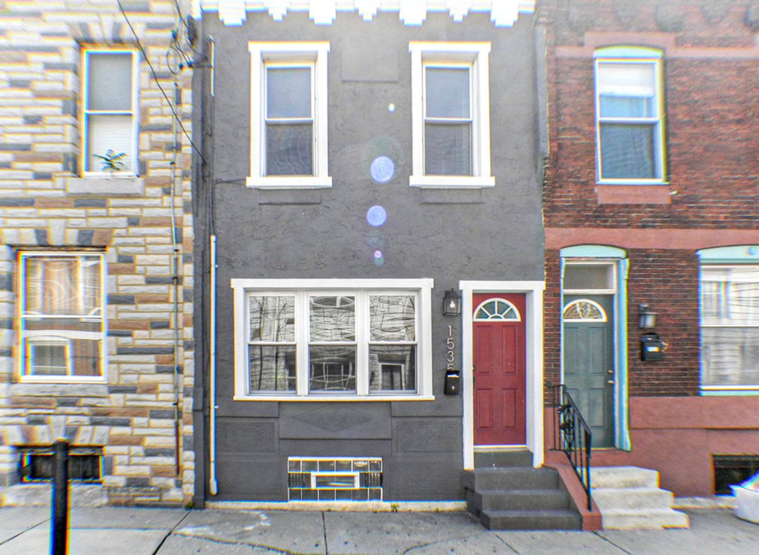 Point Breeze Three Bedroom Home – photo 3