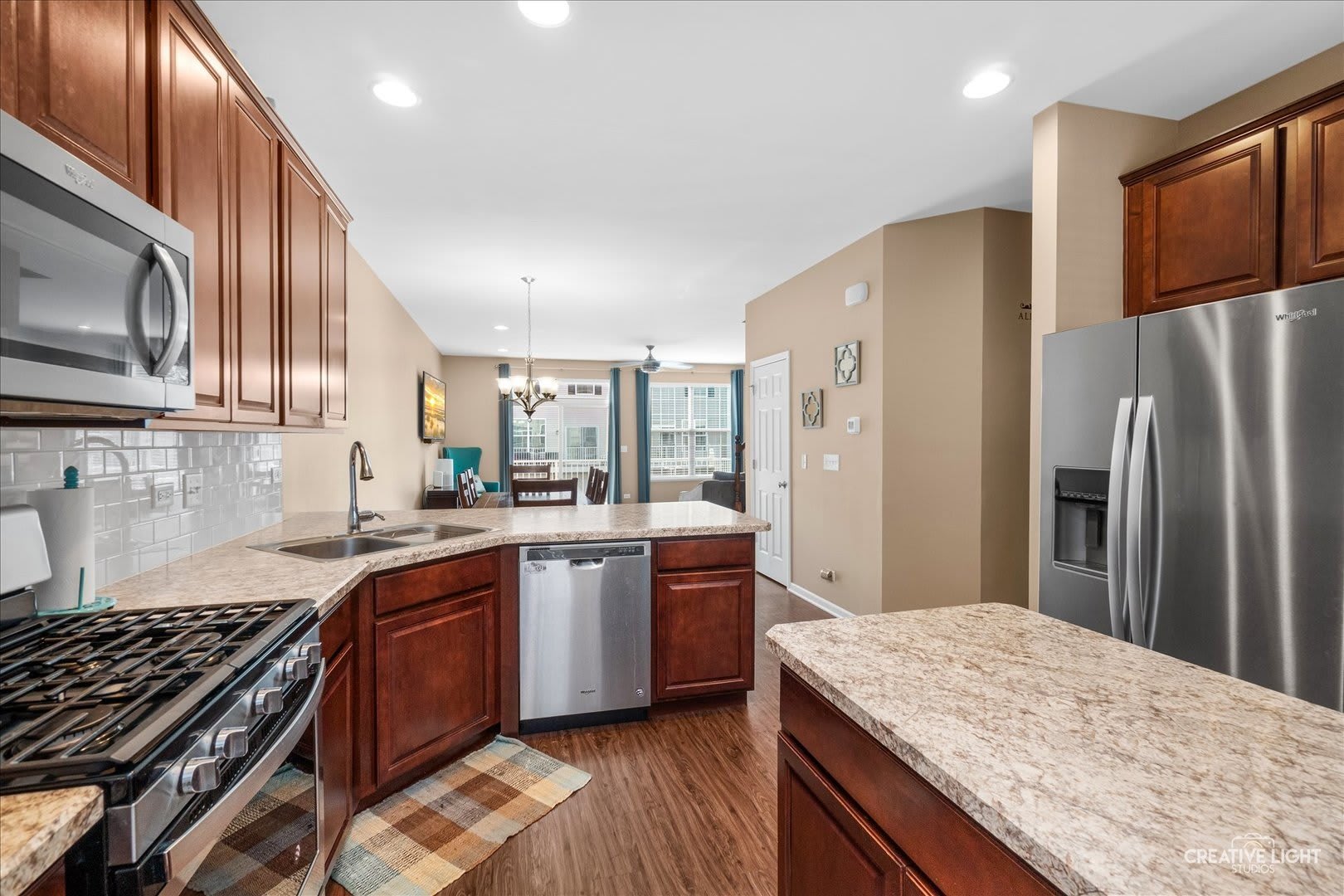 263 Lakeshore Drive – photo 4