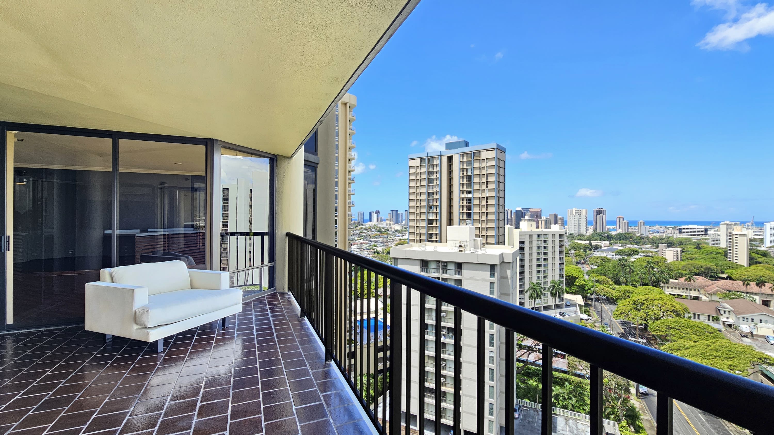 2101 Nuuanu Ave I1204 I1204 – photo 4