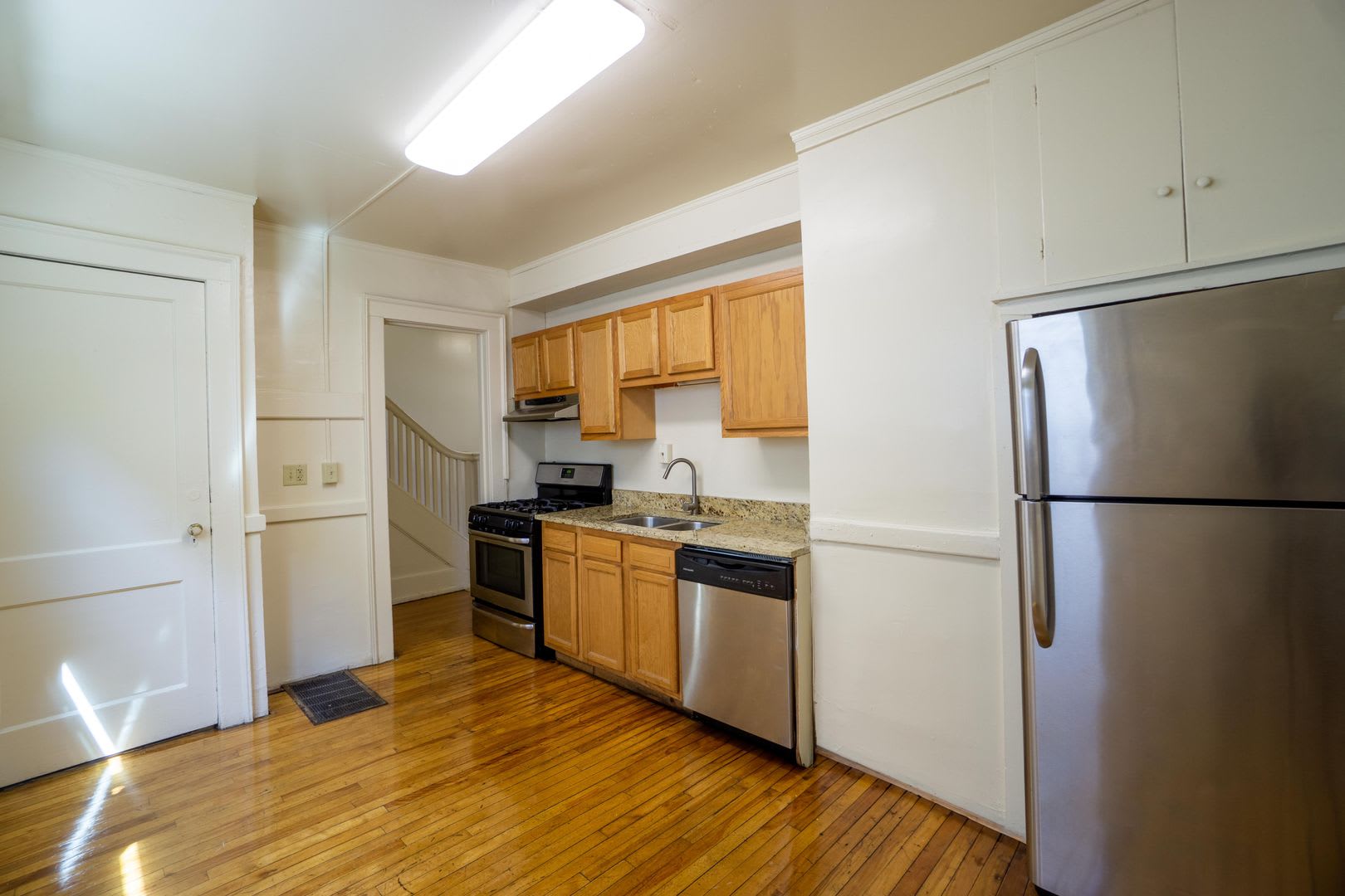 815 Maryland Ave – photo 2