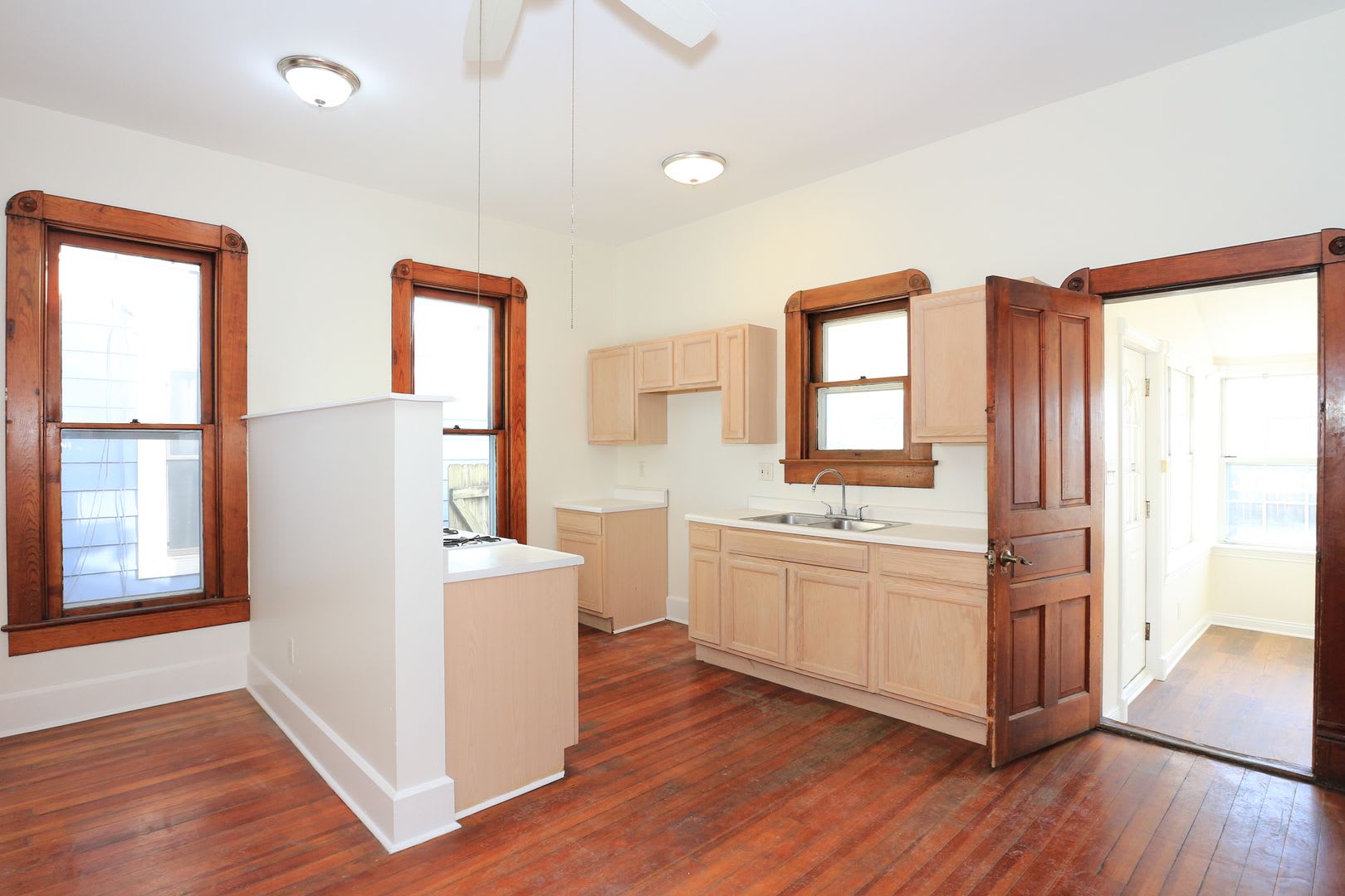 3 Bedroom Bates-Hendricks Home! – photo 5