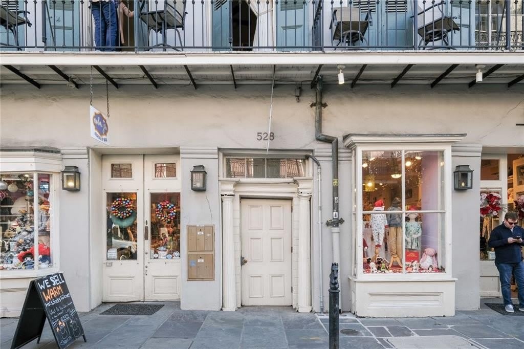 526 Royal Street 4 – photo 2