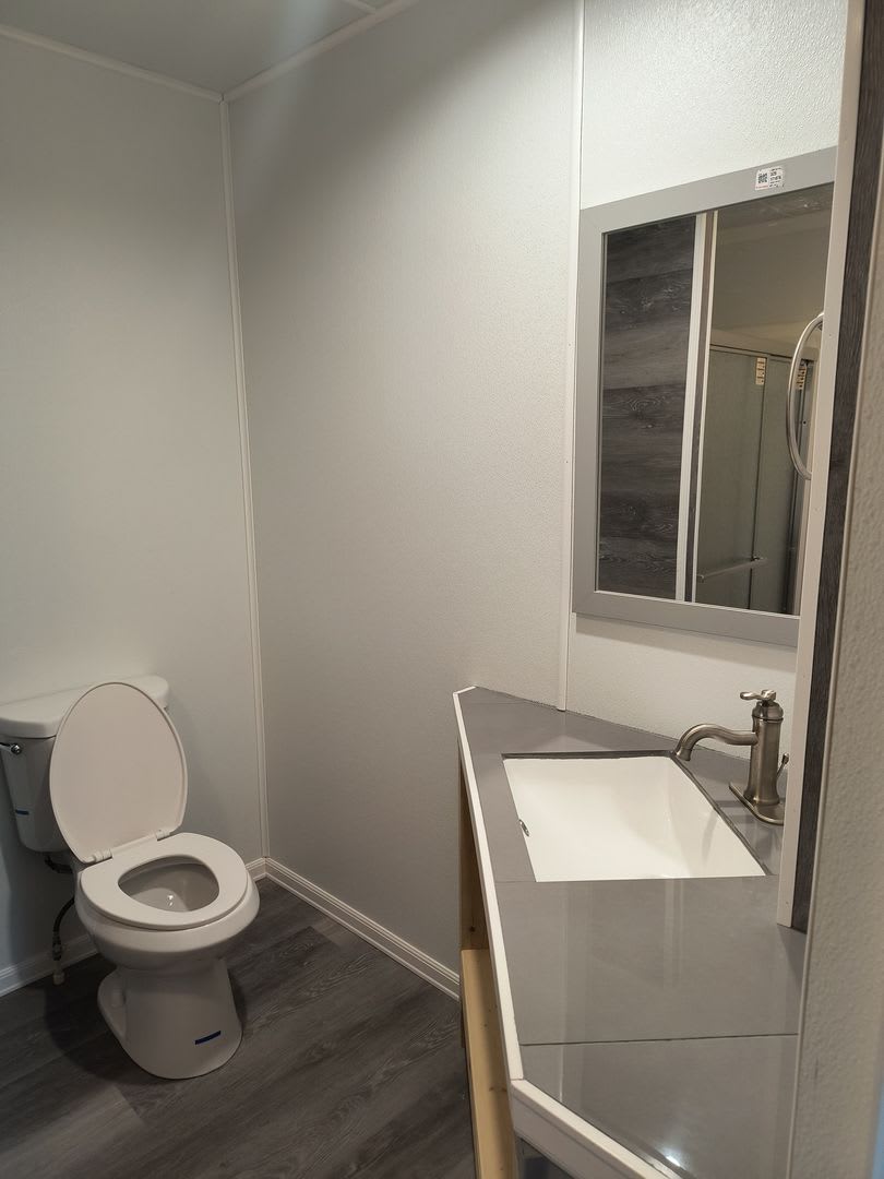 Studio Apartment For Rent Short Term Available – photo 5