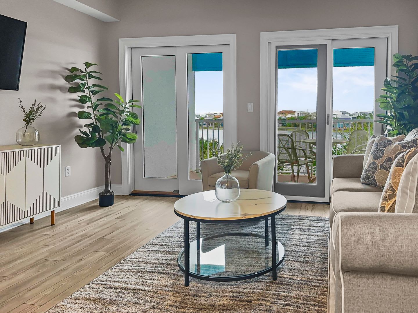Newly remodeled condo in the heart of Carillon Village with spectacular views! – photo 4