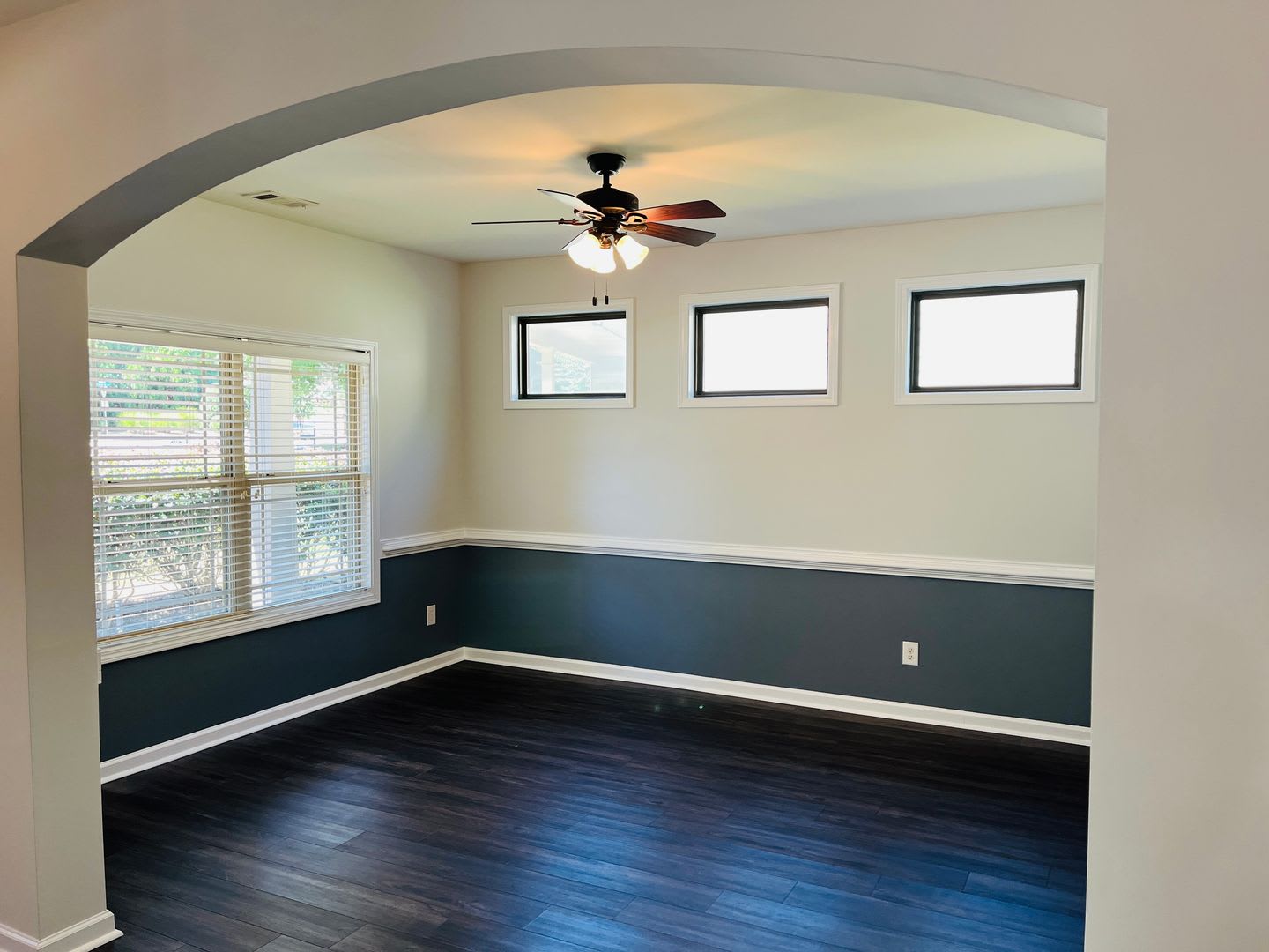 WOW! Newly renovated 4 bedroom 3 bathroom home in Newnan! Must See! – photo 3