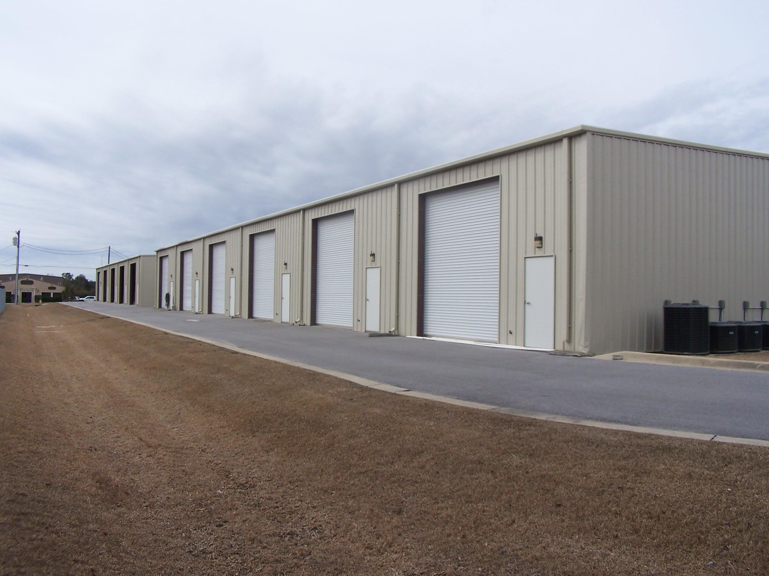 48 Commerce Lane – photo 4