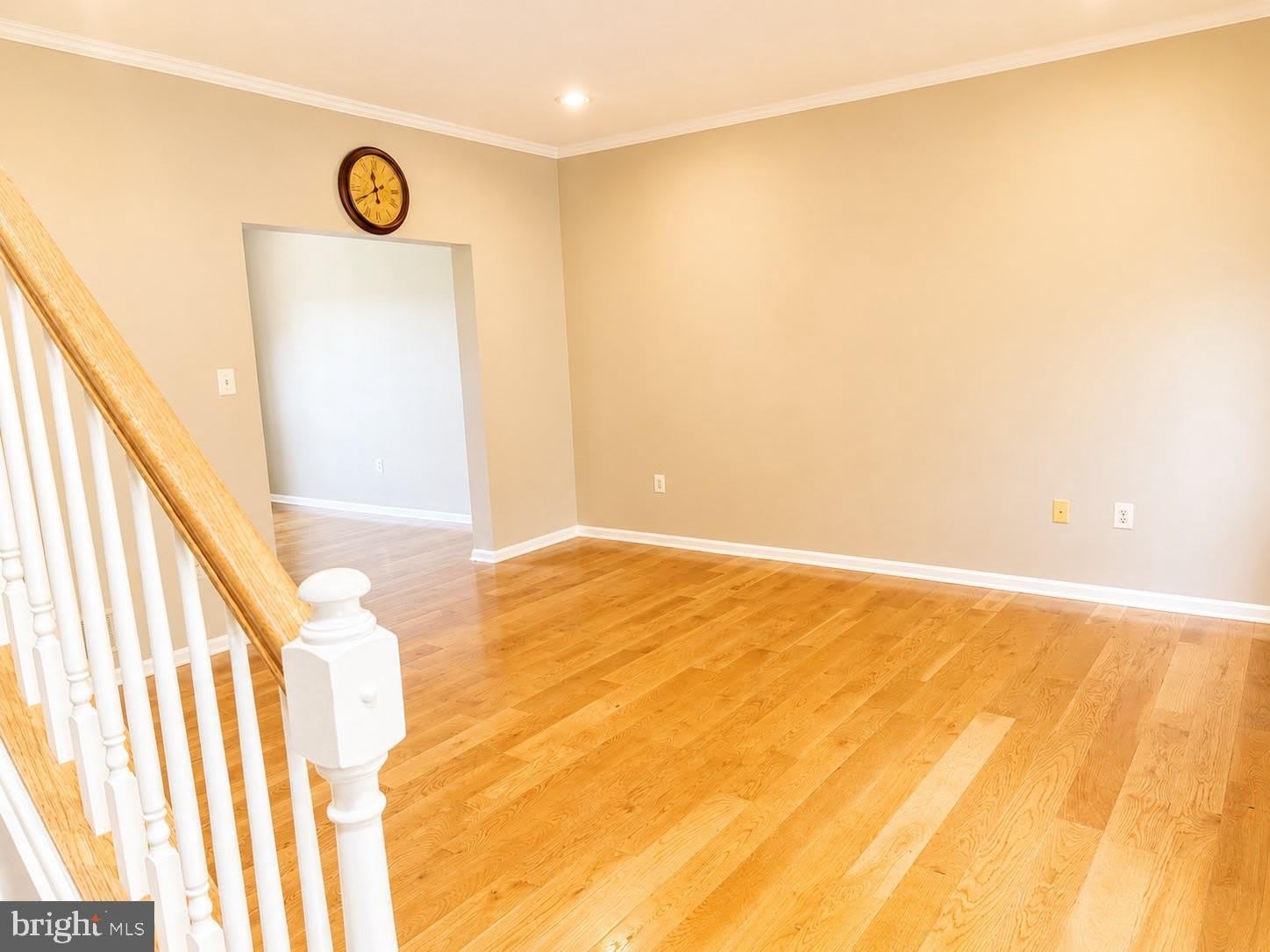 4037 RUNNYMEAD Drive – photo 5