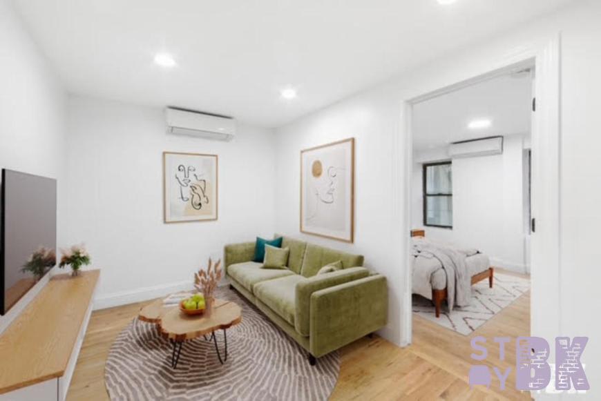 109 Albany Avenue – photo 3