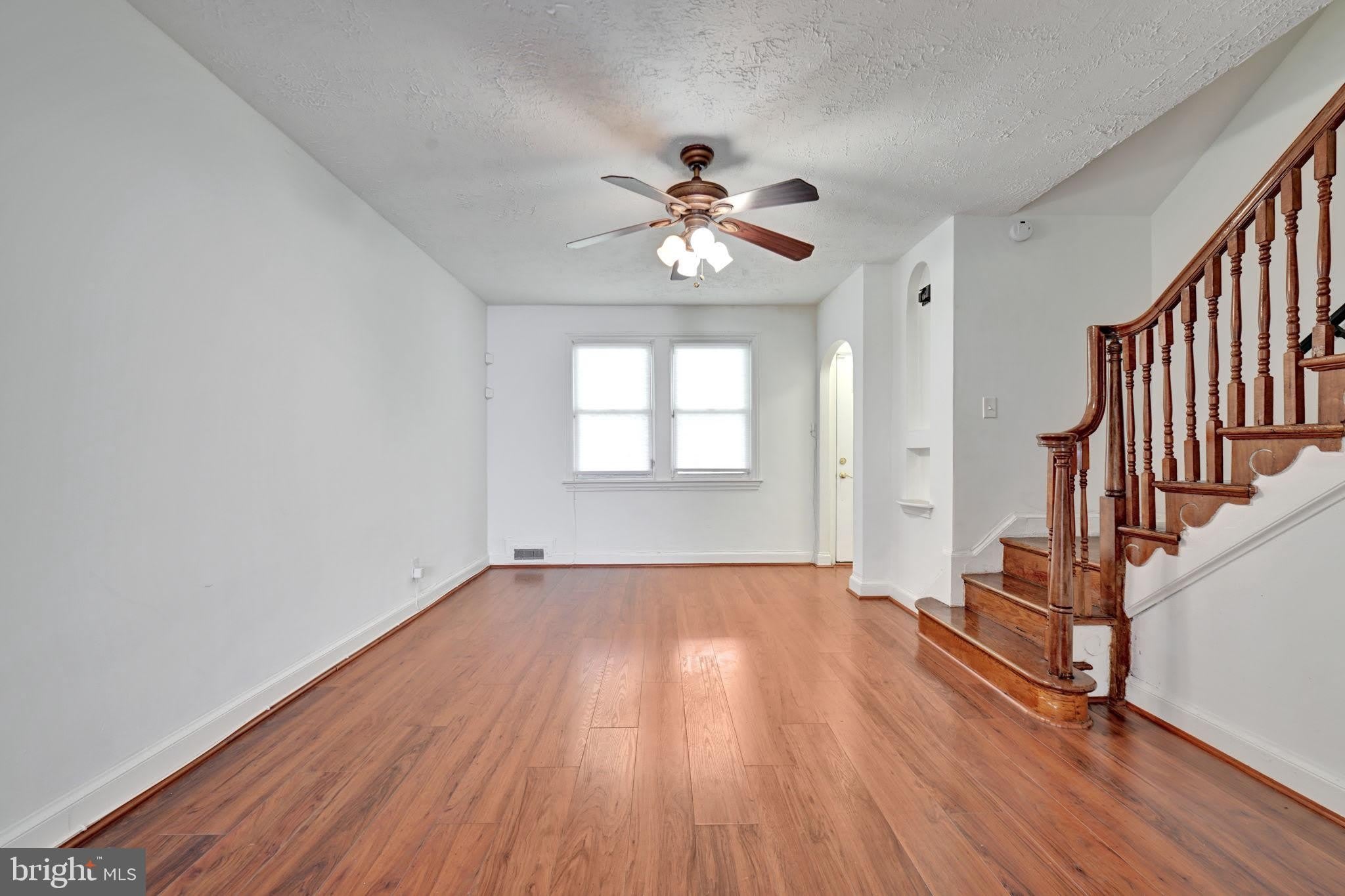 4607 N CAPITOL Street NE – photo 5