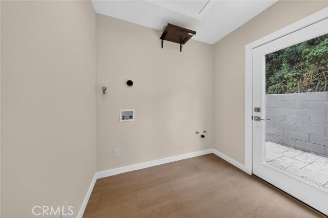 2327 North Naomi Street – photo 5