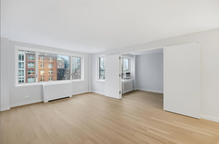 162 E 66th St – photo 2