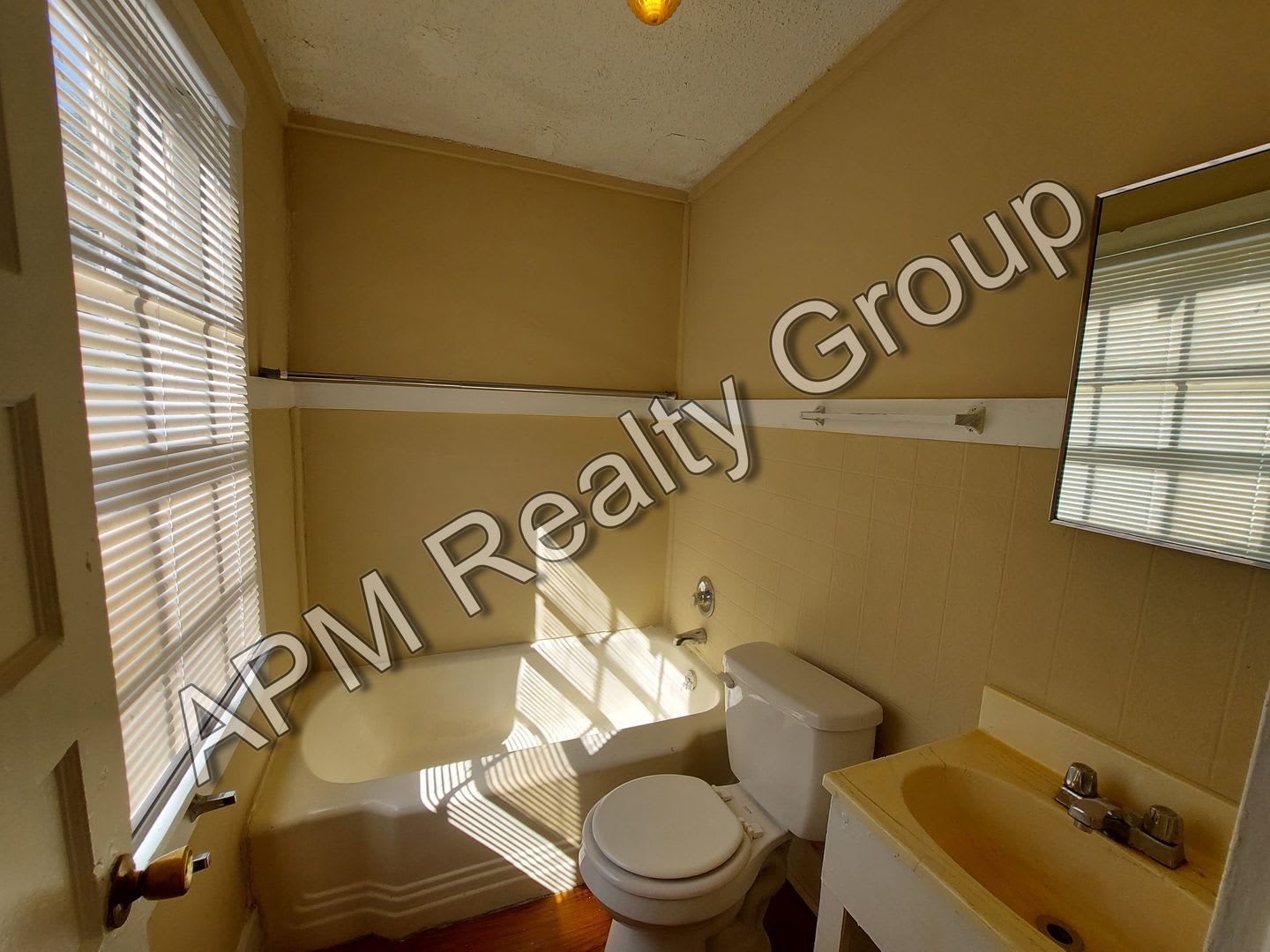 3 bedroom house in Melrose Heights – photo 5