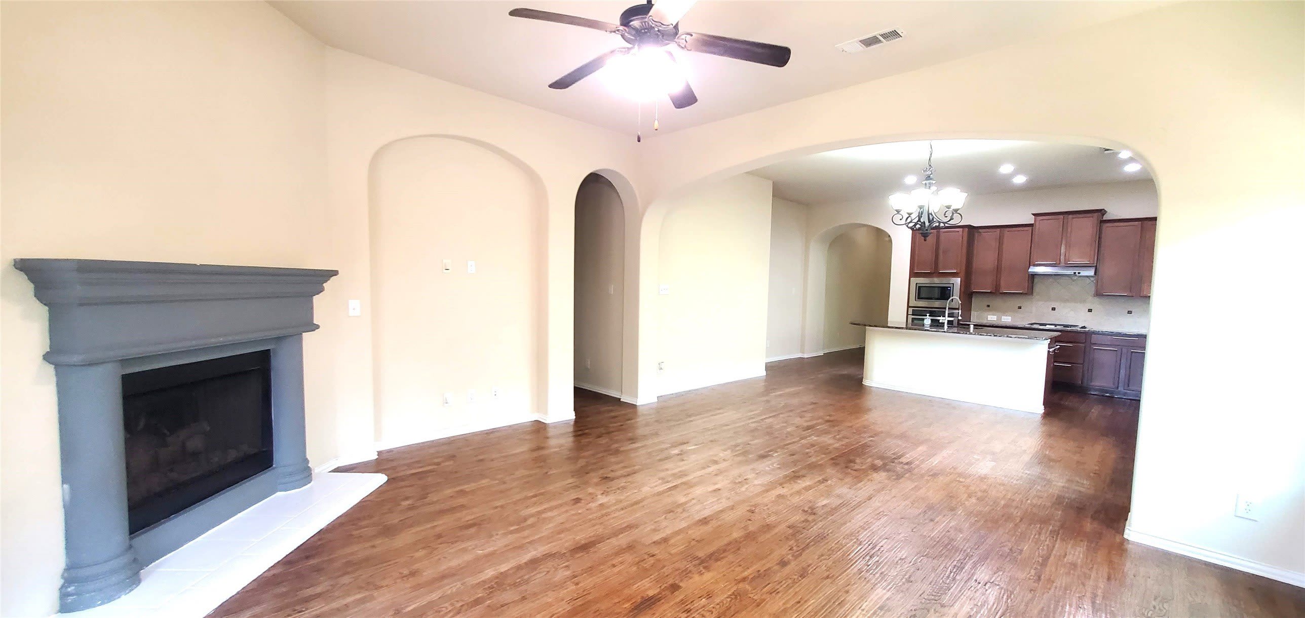 2614 Independence Drive – photo 3