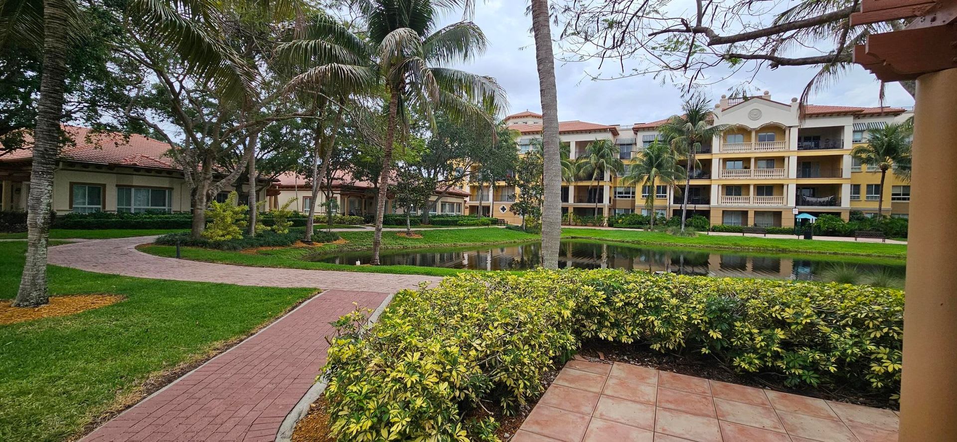 16117 EMERALD ESTATES DR #0 WESTON, FL 33331 – photo 4
