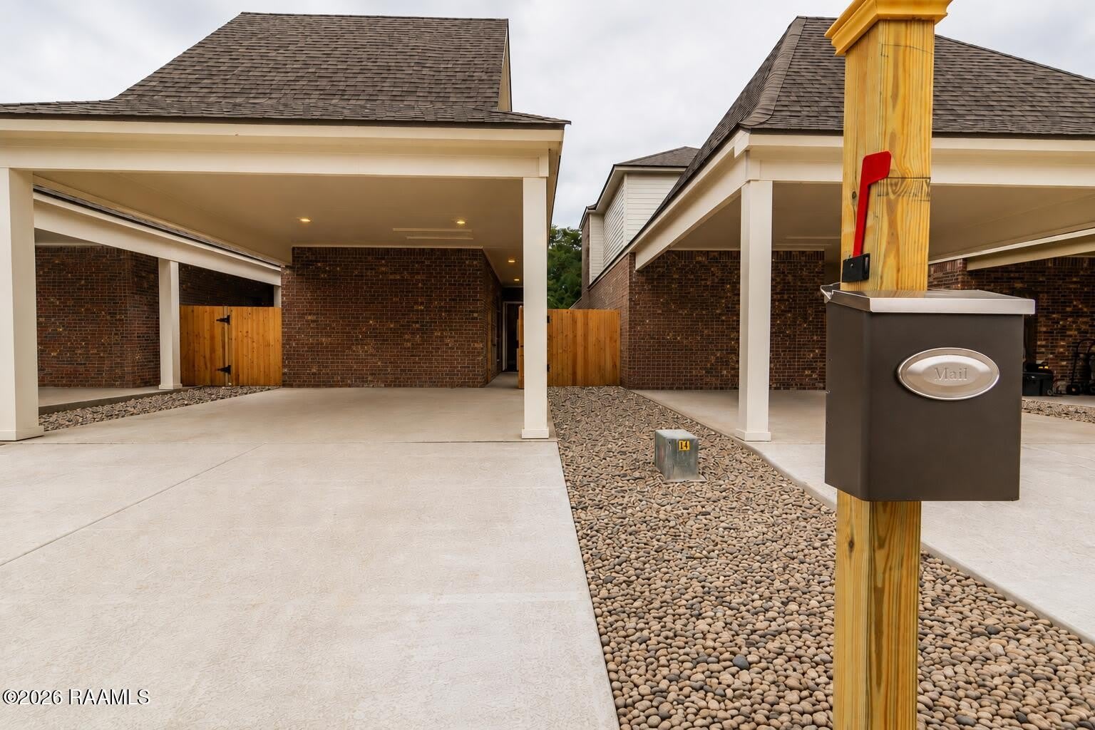 111 Millie Drive – photo 1