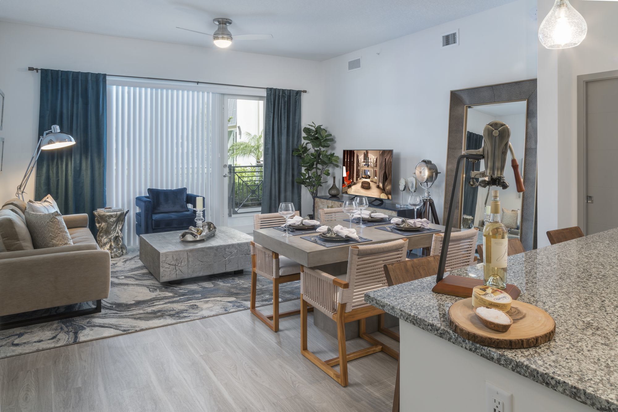 The Aubrey at Seaside – photo 4