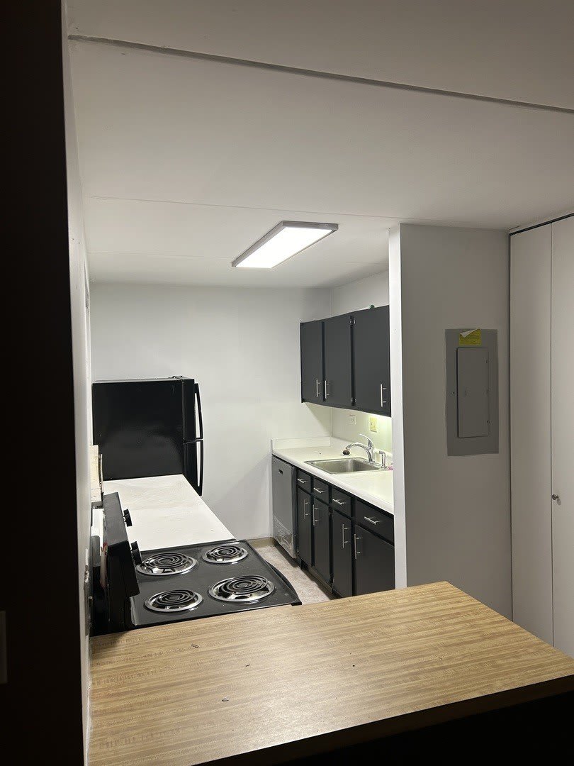 366 W Miner Street – photo 2