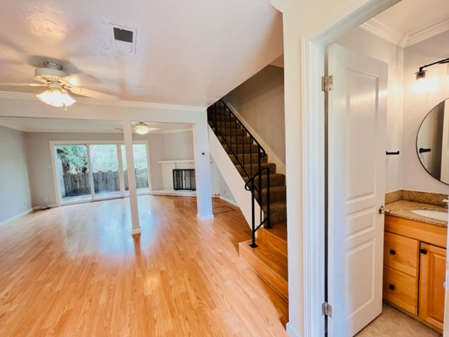Charming 2BD/1.5BA, Two-Story Townhouse in West Side Danville, Near Downtown- Available NOW! – photo 3
