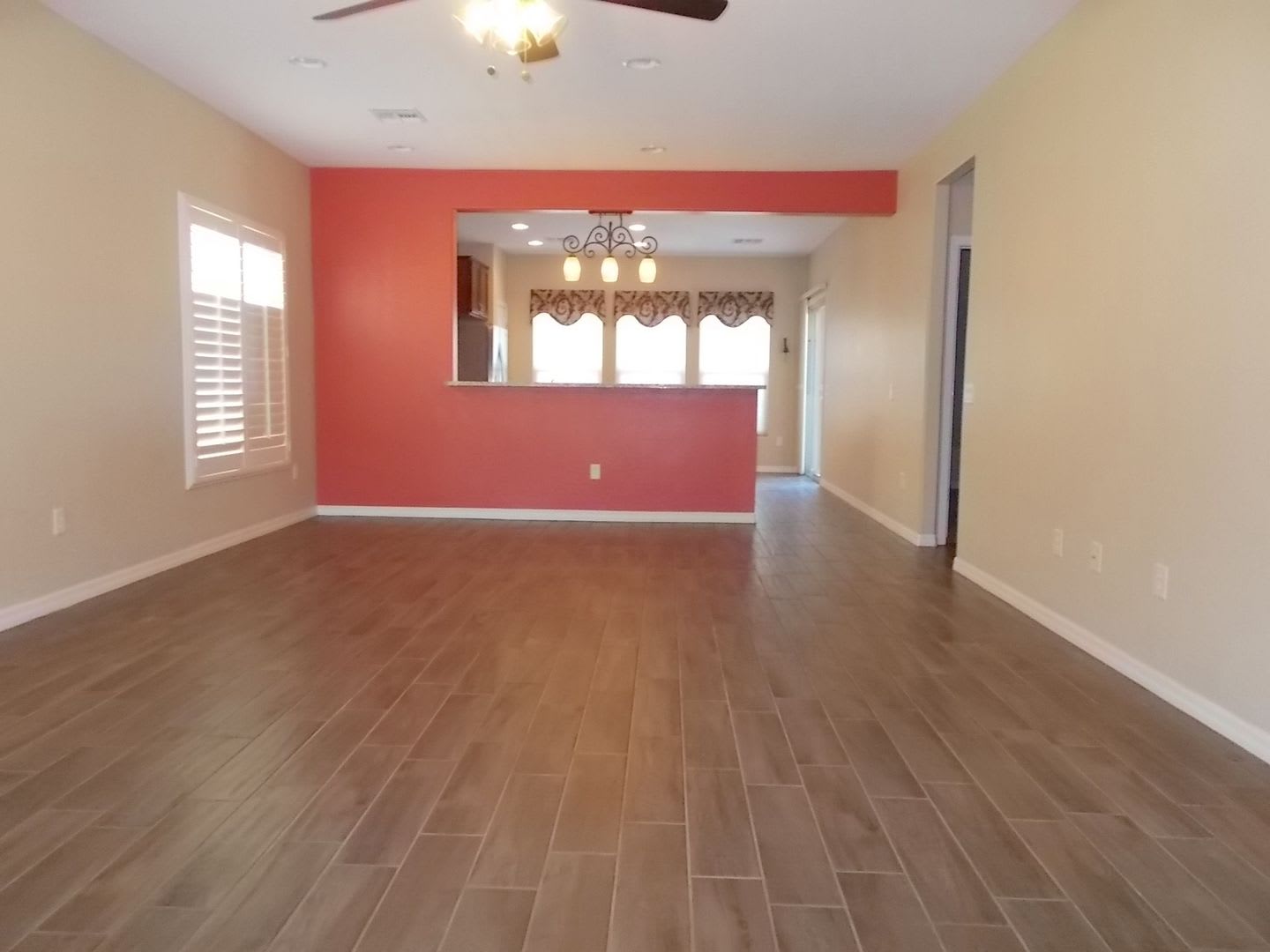 Beautiful 55+ Single-Story Home Available in Mesquite – photo 4