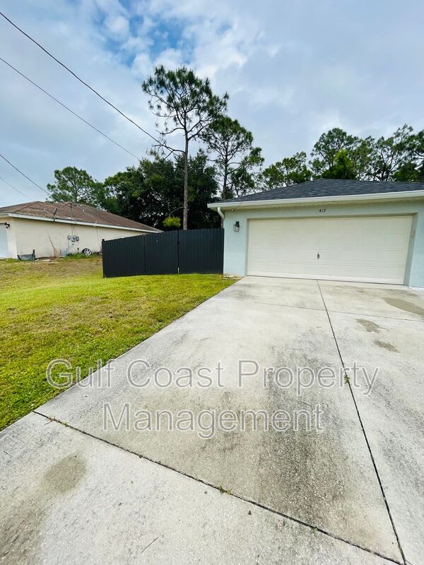 417 Broadmoor St – photo 4