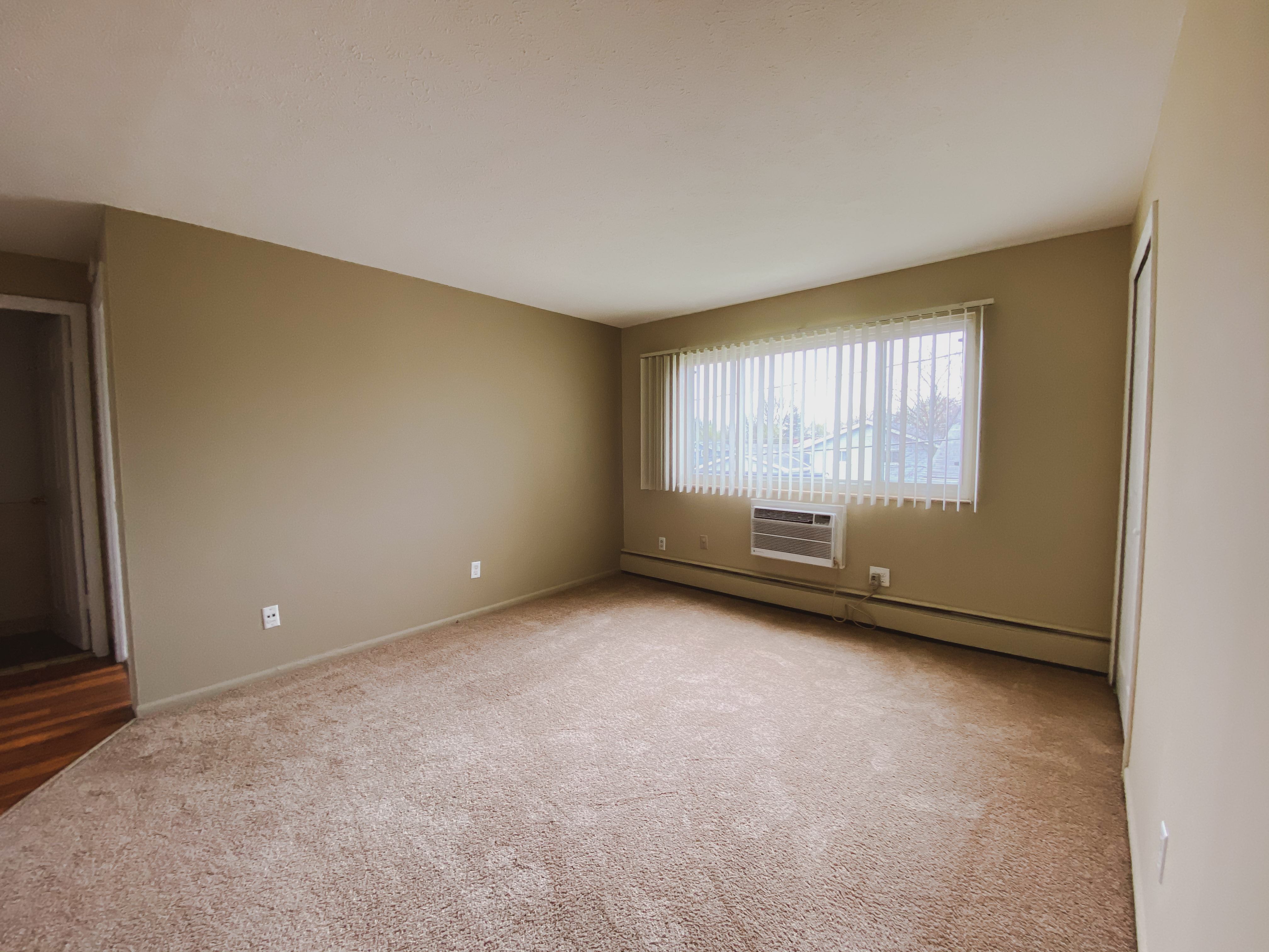 Holland Gardens Apartments – photo 3
