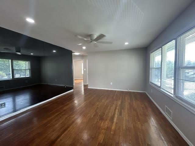 328 W EDMONSTON DR – photo 2