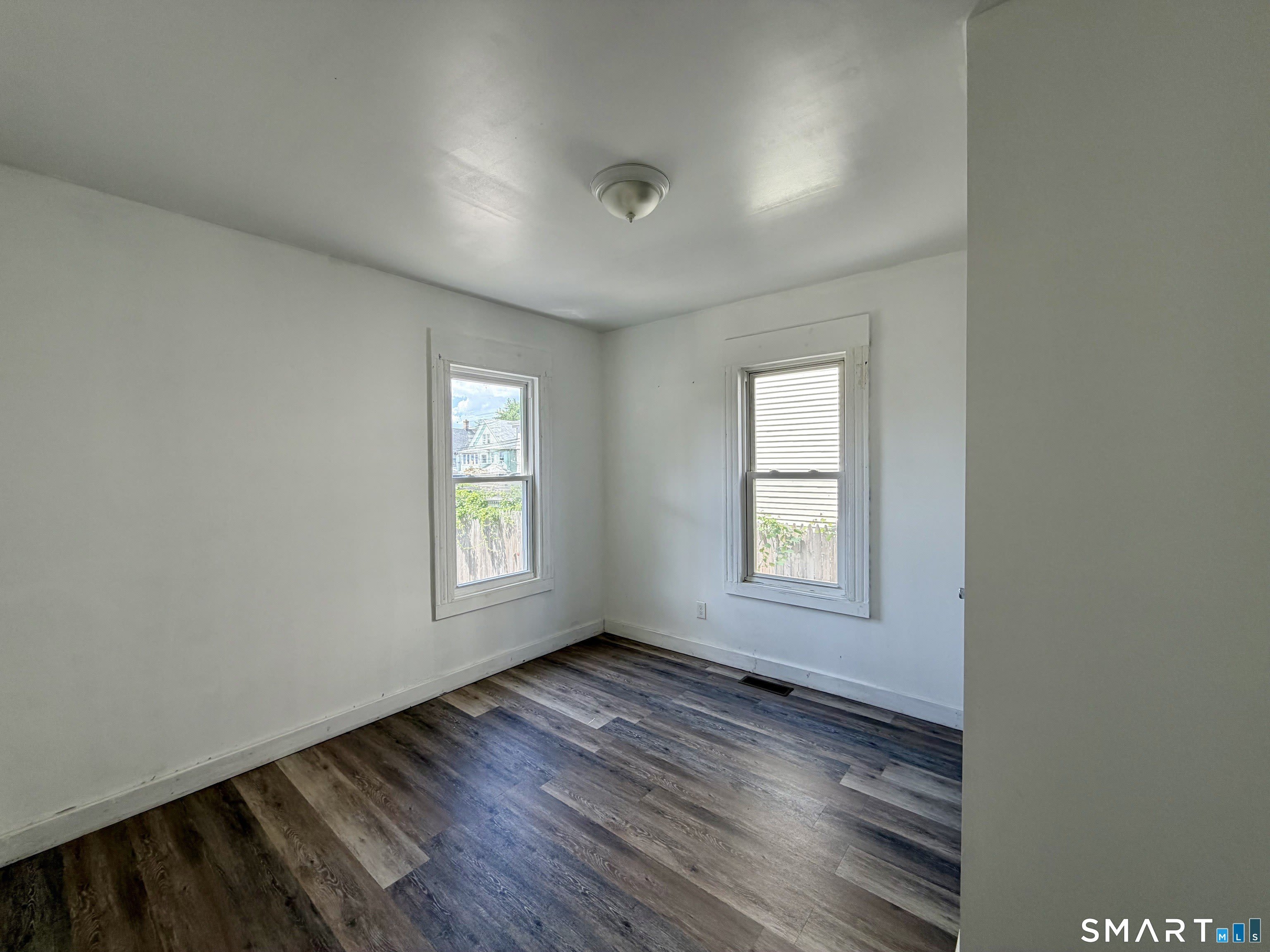 265 Bunnell Street – photo 5