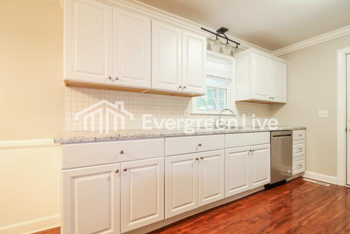 127 Ashdown Drive – photo 4