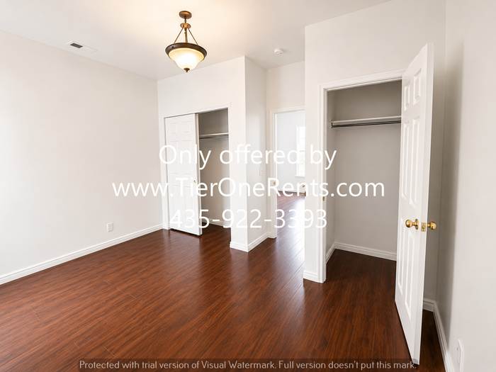 743 Hawthorne Avenue South – photo 4