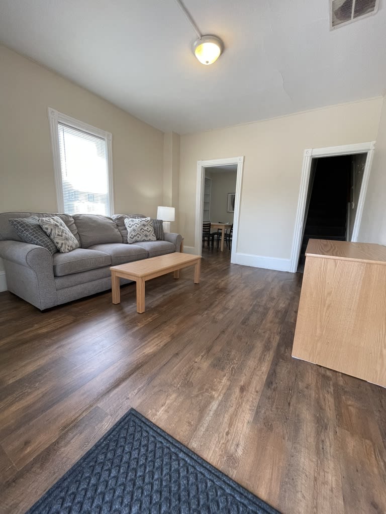 511 8th Avenue – photo 2