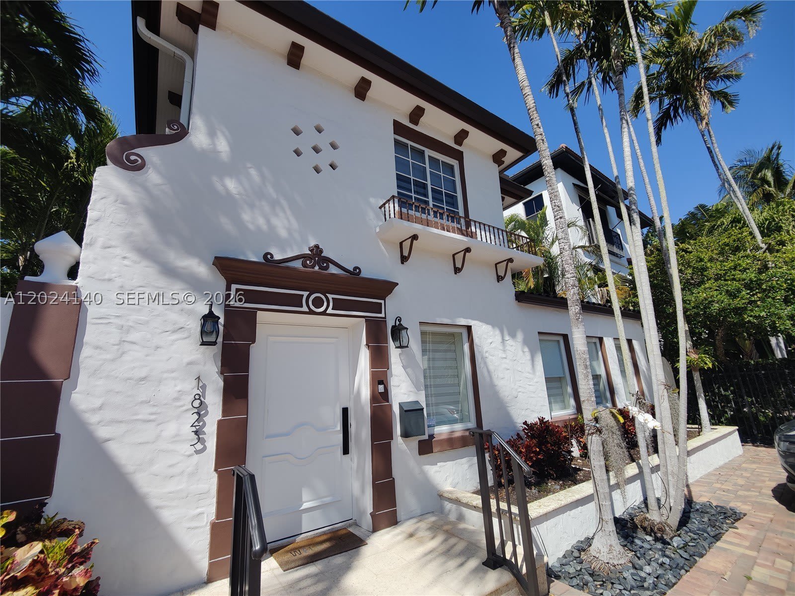 1823 S Bayshore Ln – photo 4