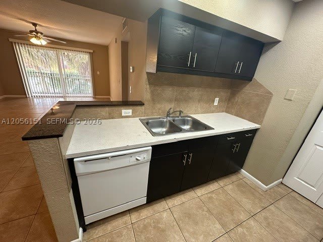 2830 NW 55th Ave – photo 2