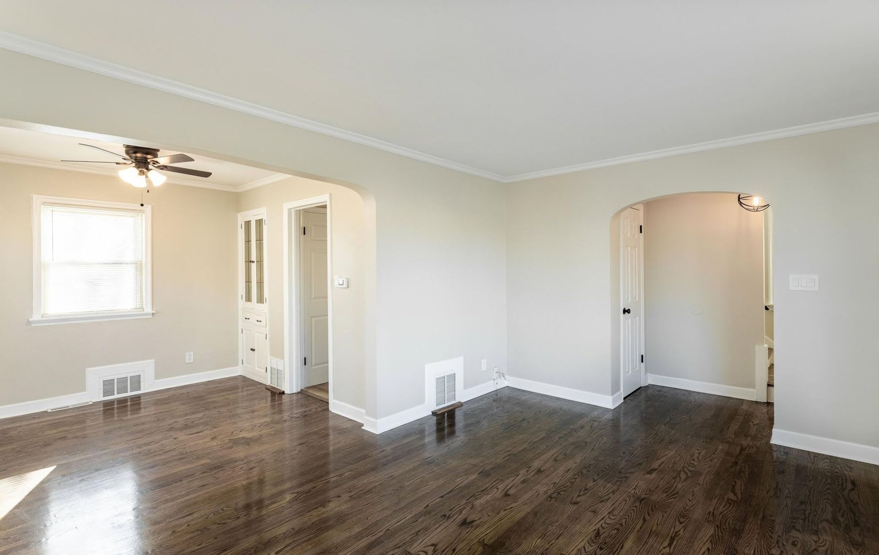Brand new remodel! 3 Bed, Central AC, Garage, Stainless Appliances! – photo 4