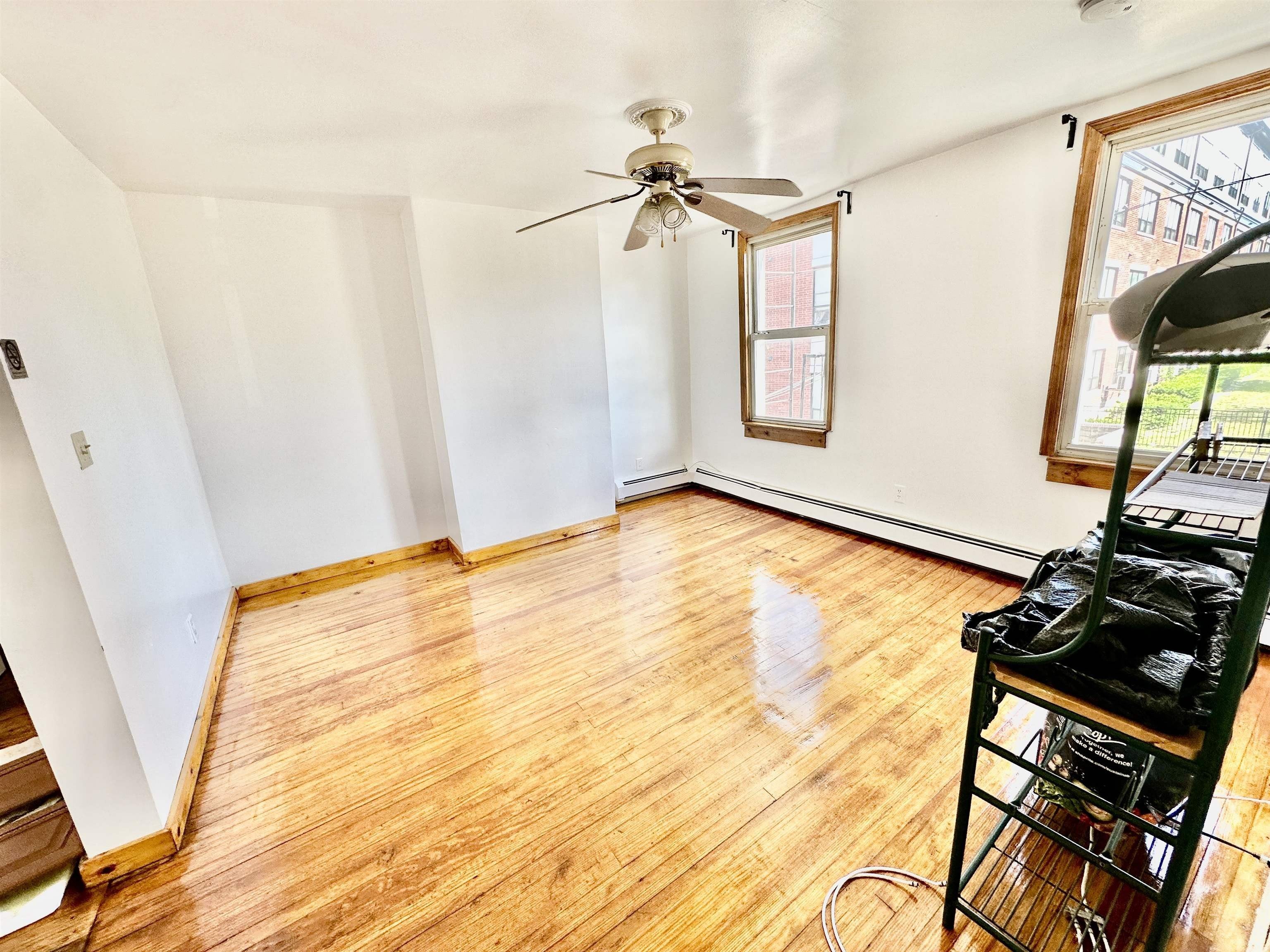 171 VAN WINKLE AVE – photo 3