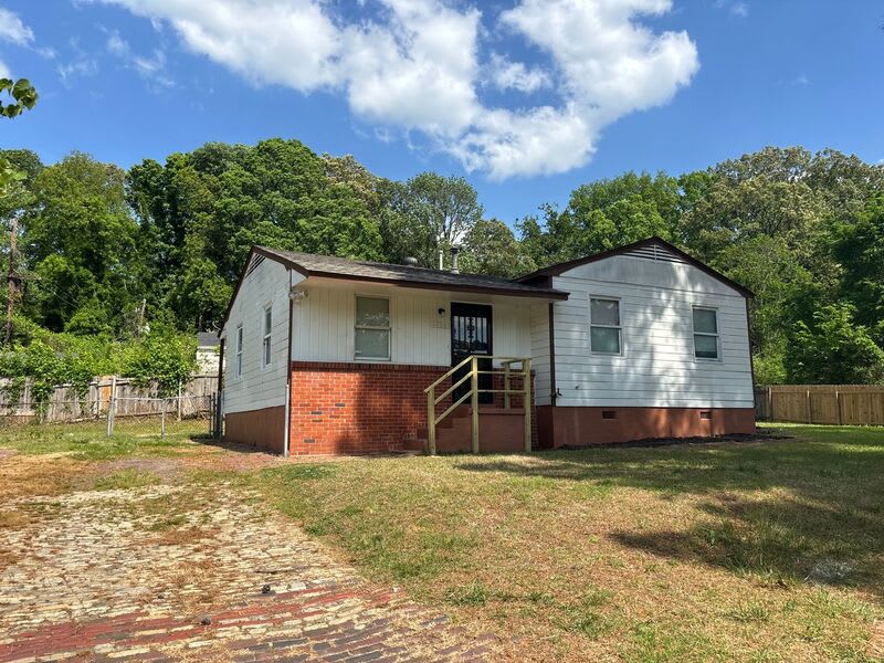 4496 Range Line Rd – photo 3