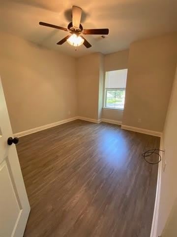 712 HEAVENS Drive – photo 4