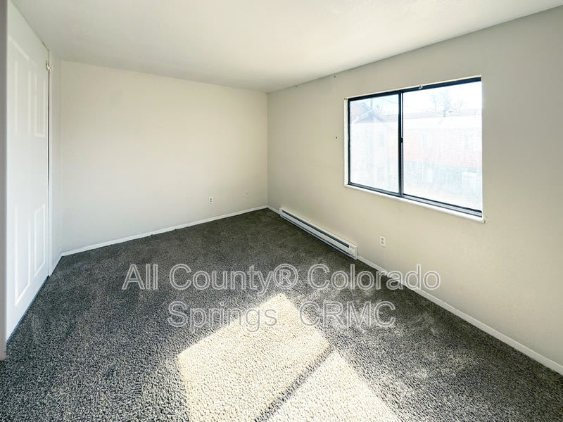 2232 North Weber Street – photo 2