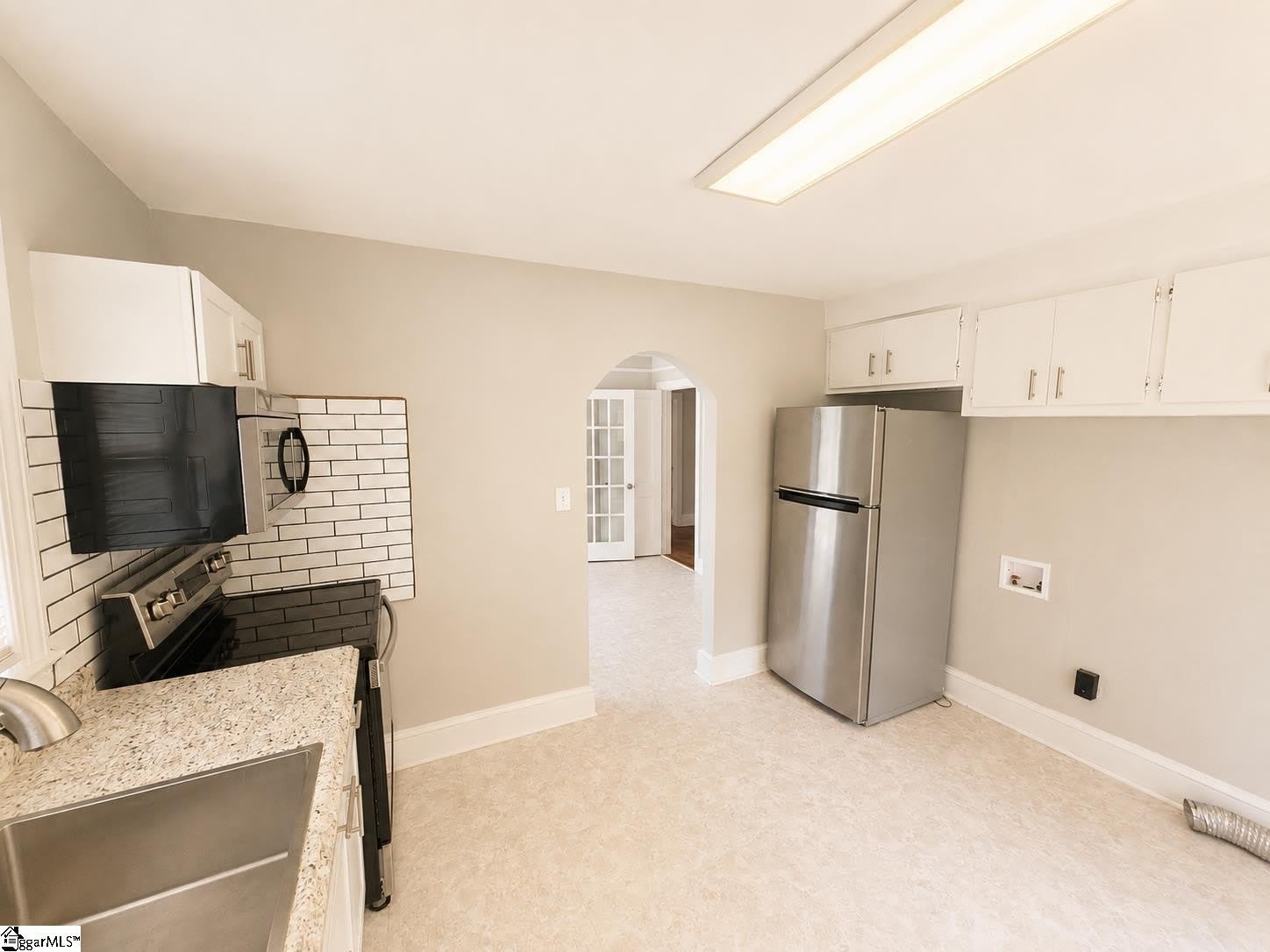 170 Carol Drive – photo 4